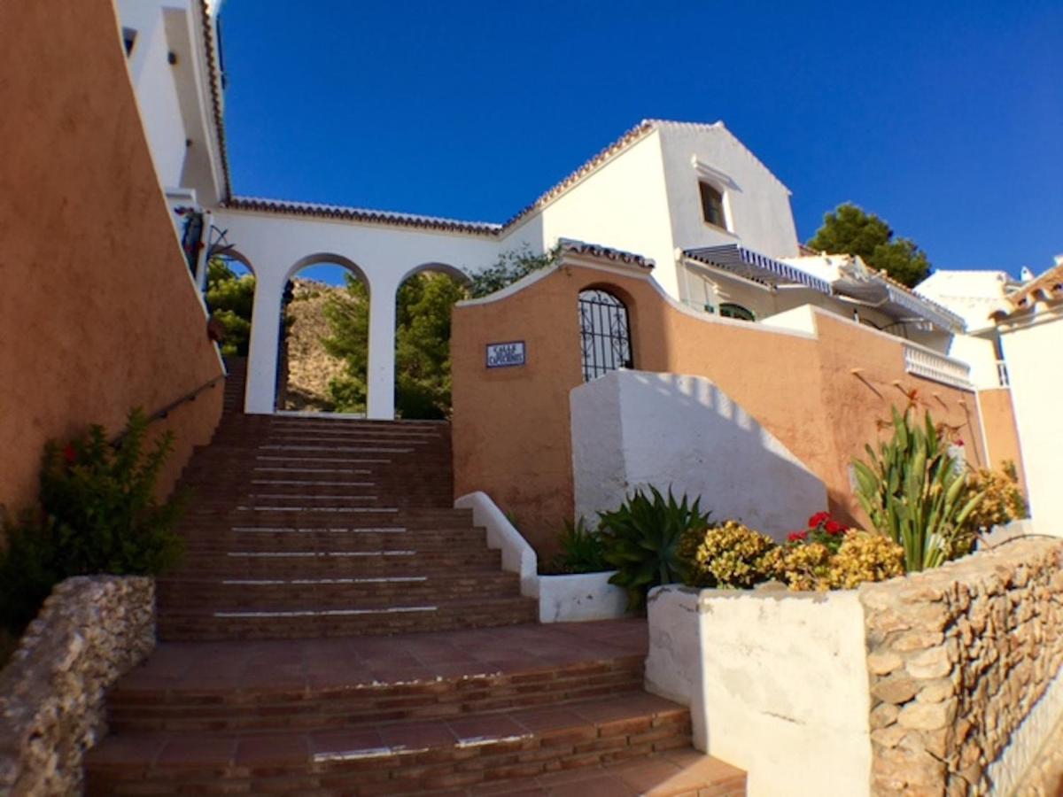 Apartment With Panoramic Views, San Juan De Capistrano, Nerja Eksteriør bilde