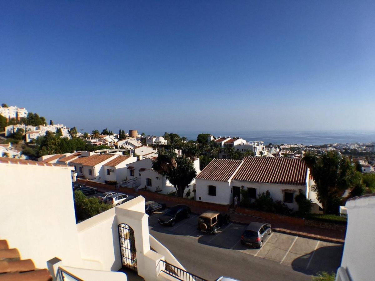 Apartment With Panoramic Views, San Juan De Capistrano, Nerja Eksteriør bilde